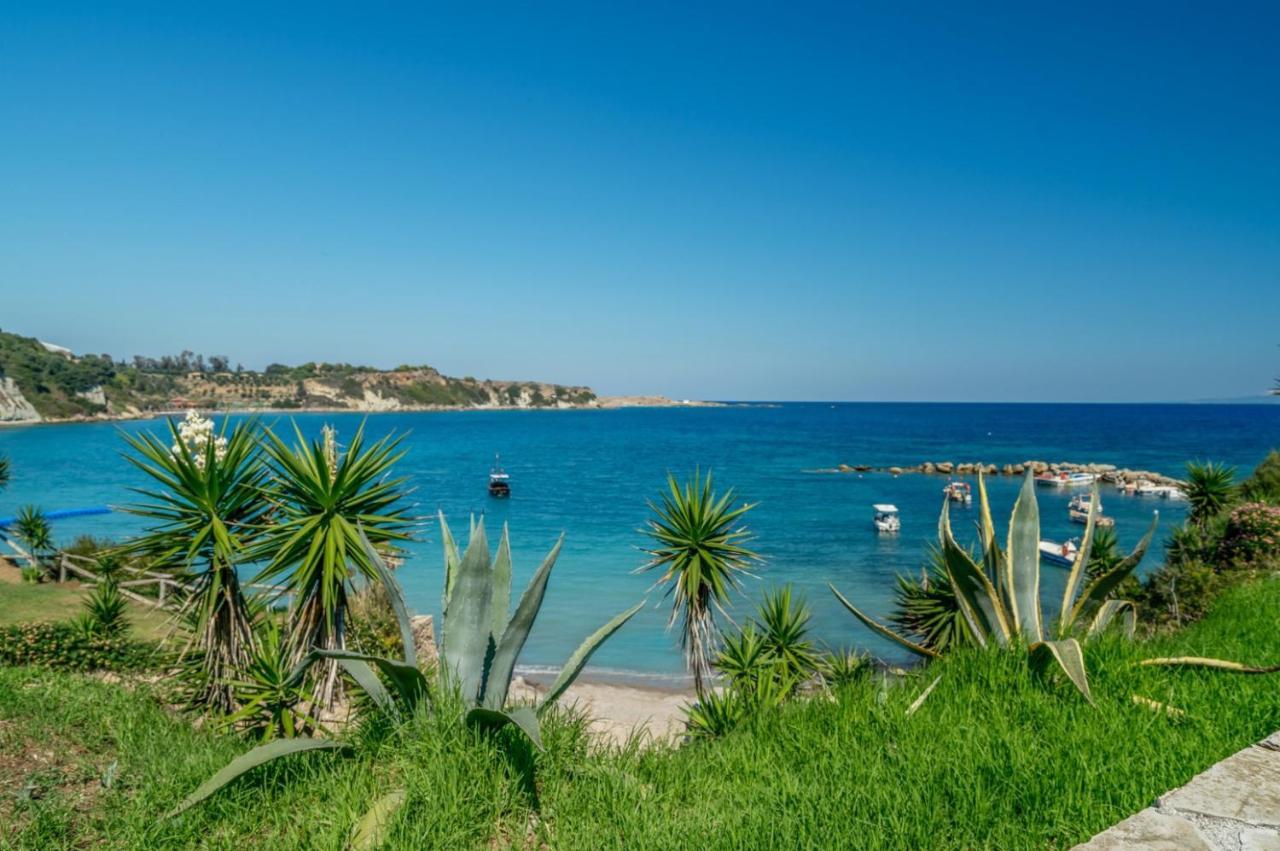 Porto Roma Seaside Studios วาซิลิคอส ภายนอก รูปภาพ